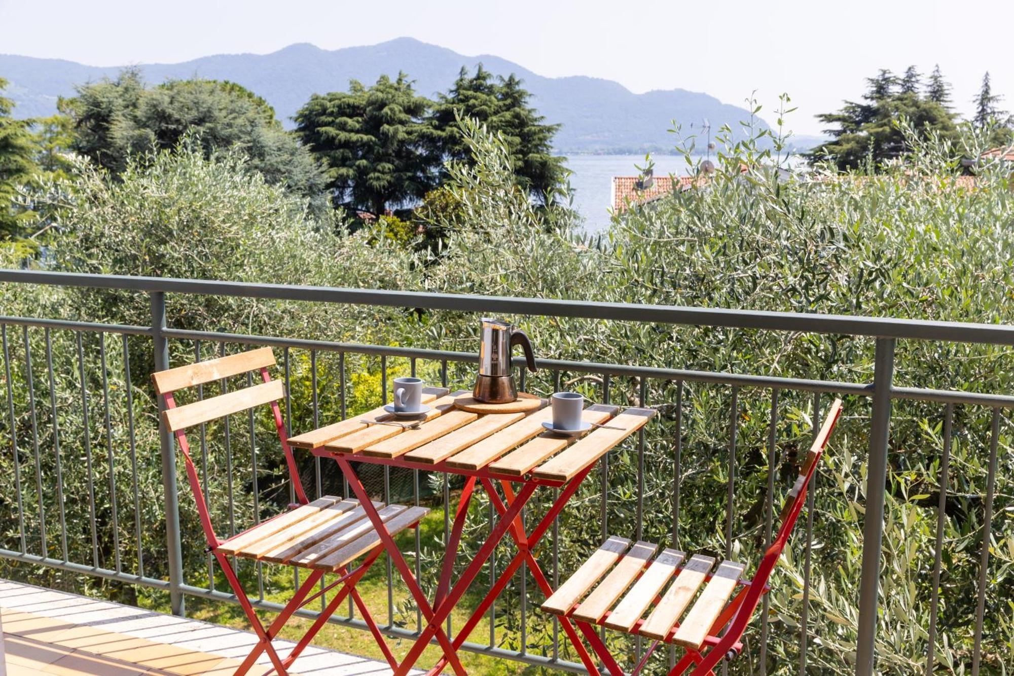 Iseolakerental - L'Uliveto Di Bea Predore Ngoại thất bức ảnh